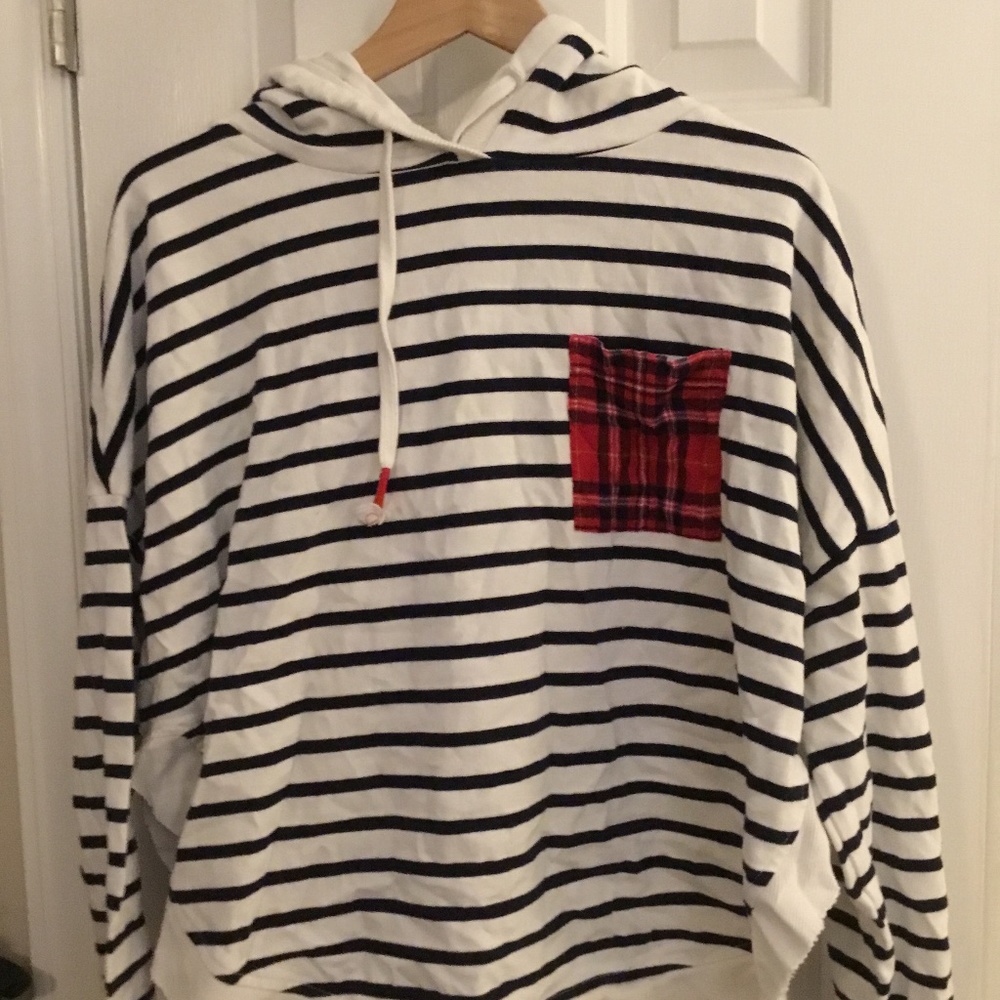 Crown and ivy hoodie